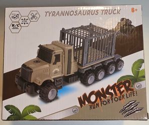 🦖 RC Tyrannosaurus Dinosaur Transport Truck – New in Box! 🚛