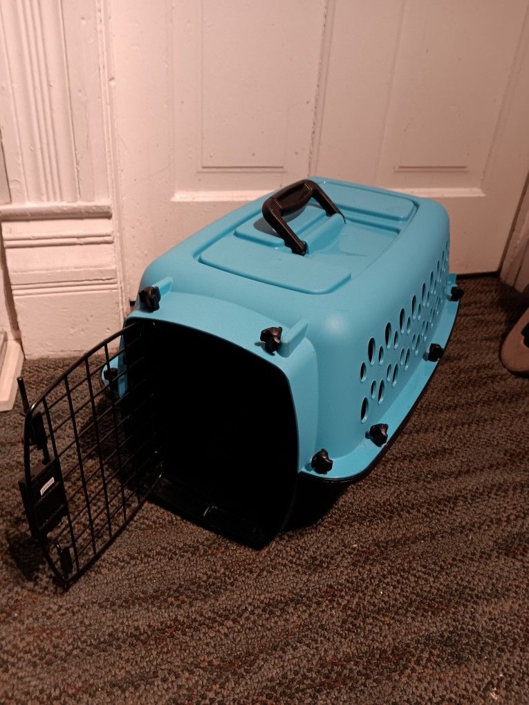 Small Animal Carrier- Cat Or Dog