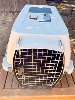 Pet carrier