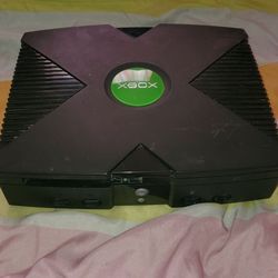 Original Xbox Console Only (Saleing As Is) 300 Games Downloaded