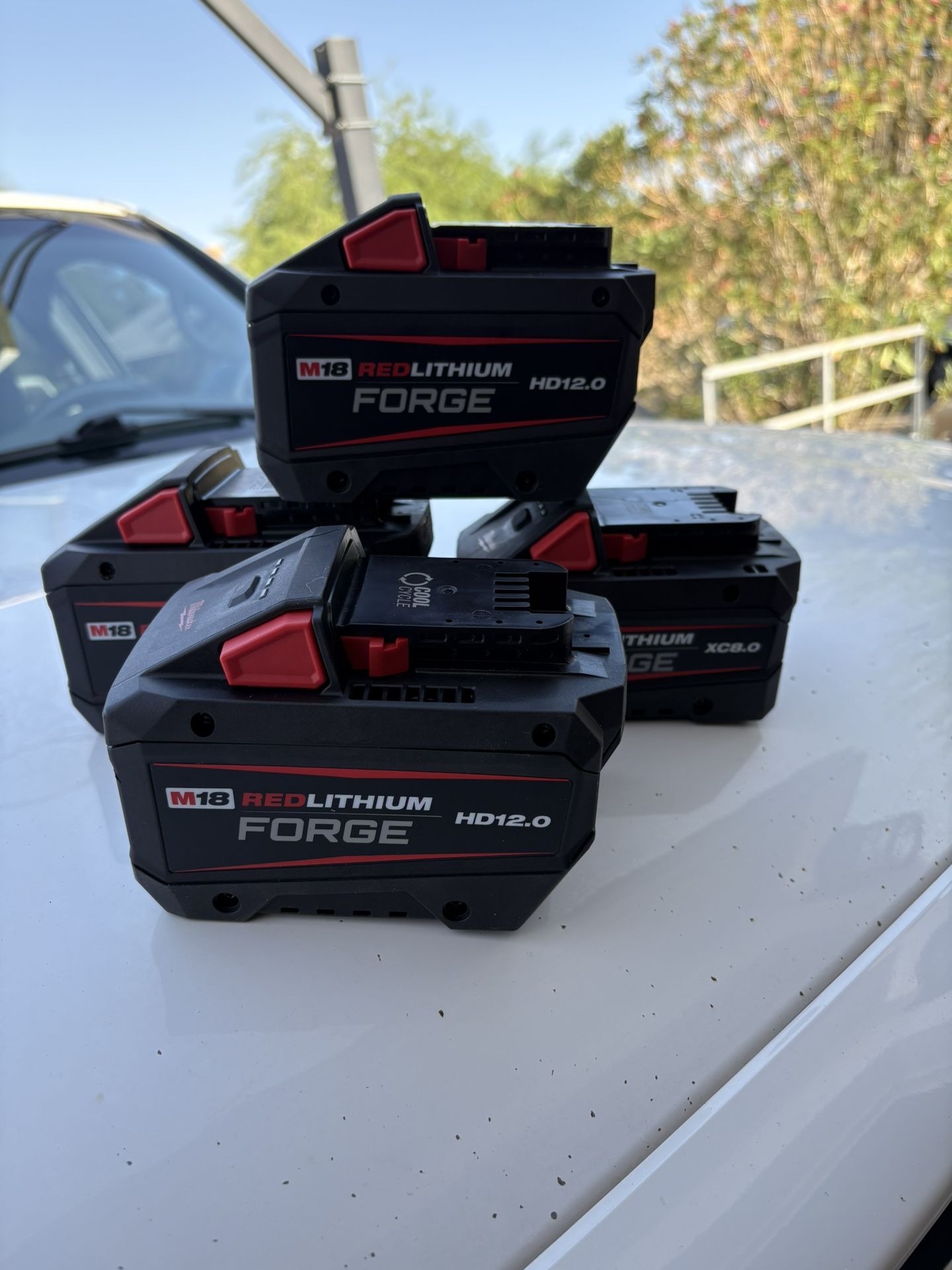 18 V Milwaukee batteries