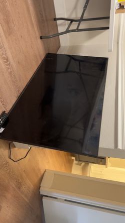 Large Flat Screen TV 55INCH