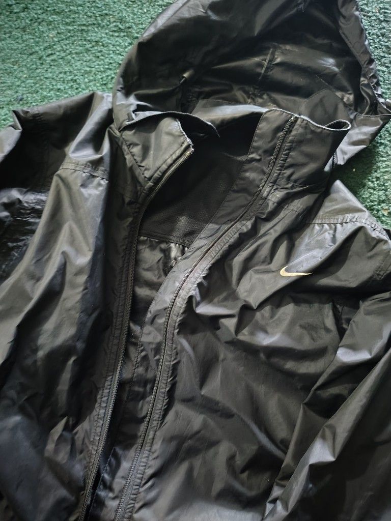 Small Nike Windbreaker Jacket
