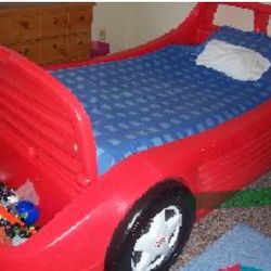 Race car bed
