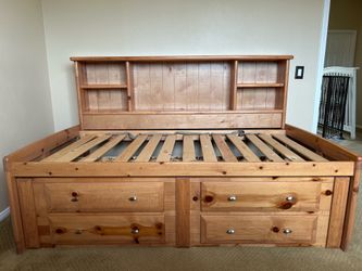 Twin size bed $300