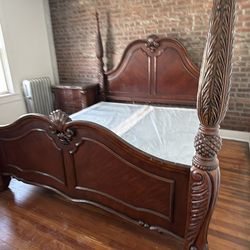 Solid Wood King Bedroom 6-piece Set – Marble Tops – Box Spring Included