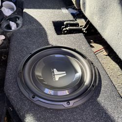 Ram 1500 subwoofers