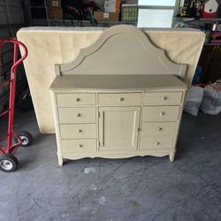 Full Size Bedroom Set