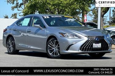 2022 Lexus ES 300h