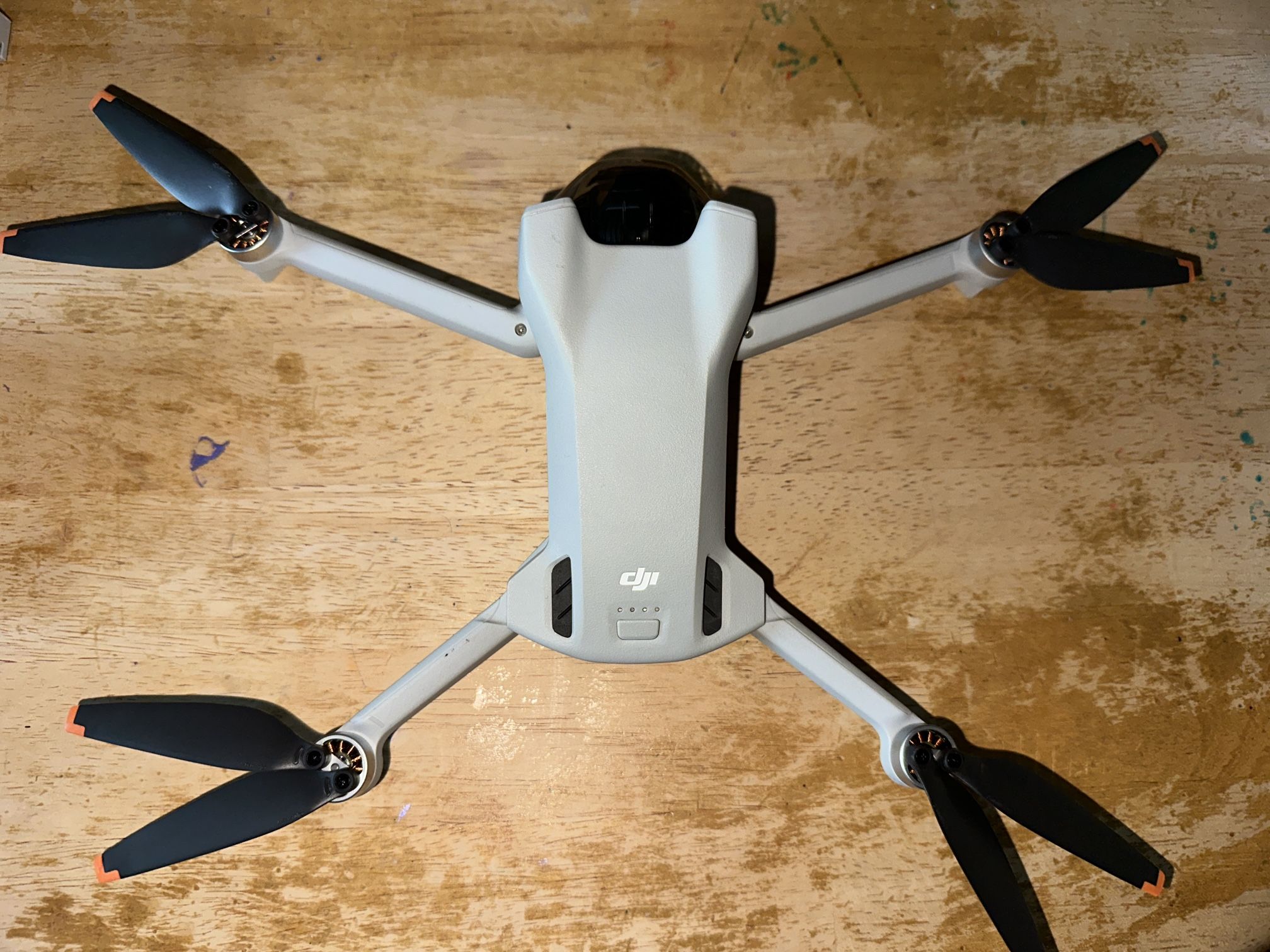 New DJI Mini 3 Drone +RCN1 Remote + 2x Battery