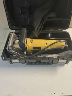 Dewalt