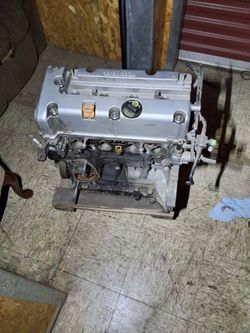 Honda 4-Cylinder Engine Long Block