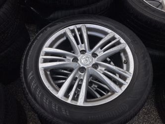 17” Infiniti Wheels and Tires USED