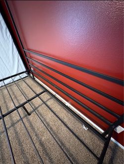 King - Metal Bed Frame