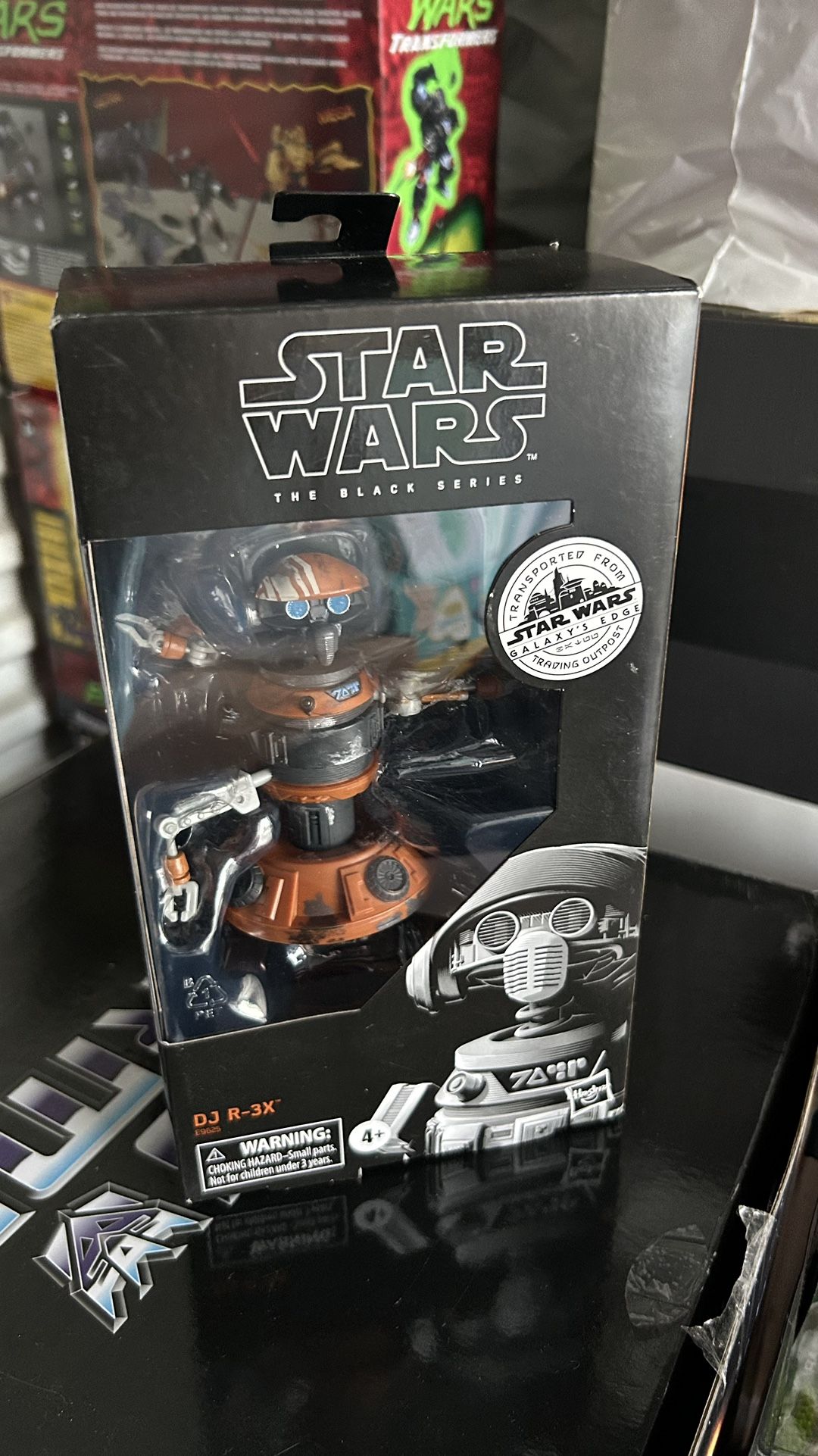 Black Series DJ Droid 
