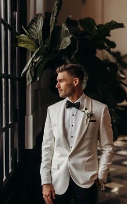 Suitsupply Ivory Tuxedo Set with Shirt, Pants, Bow Tie, and Cuff Links