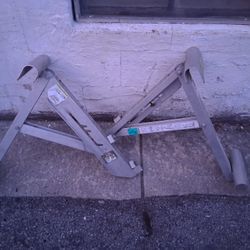 2 Werner Aluminum Ladder Jacks 