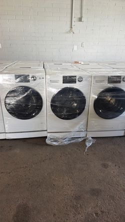 Ge all in one brand new washer / dryer 2-1