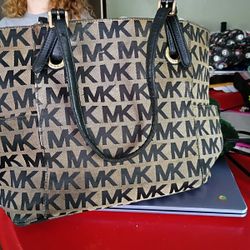 Michael Kors Purse