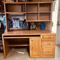 Oak Veneer Desk With Credenza 