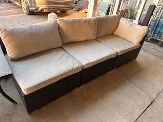 Outdoor 6 -Seat Sectional Sofa with Cushions