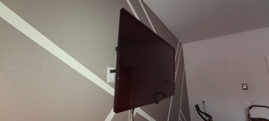 Tv wall mount 
