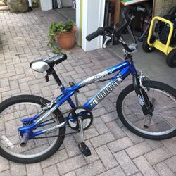 Mongoose Freestyle Outer Limit Bike for Sale in Merritt Island FL