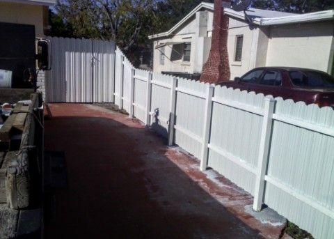Aluminium fence