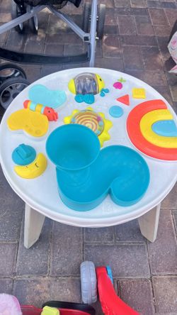 Mesita Para Ninos De Madera $10