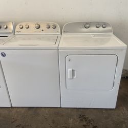 Whirlpool Washer And Dryer Set