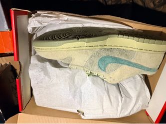 Nike dunk olive