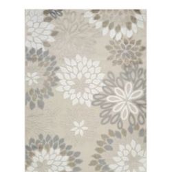 8/10 Outdoor Indoor Floral Rug