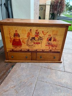 Chest/storage box