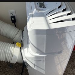 Dual hose AC Unit 11,000 BTU - WHYNTER ARC