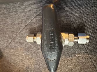 Parker Inline Check Valve with Compression Fittings