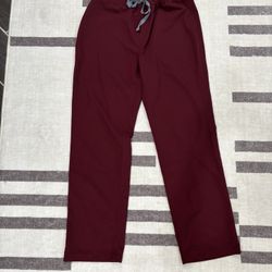 Men’s medium FIGS burgundy Pisco scrub pants