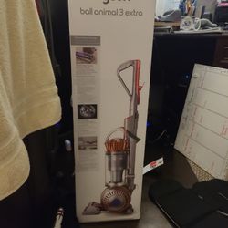 Dyson Vacuum 