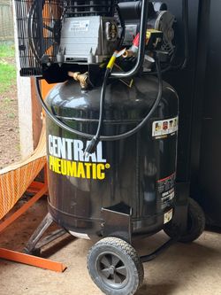 Slightly used Harbor freight air compressor