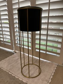 Modern Plant Stand