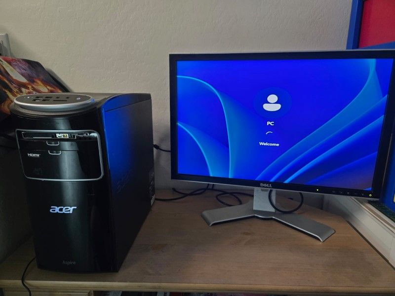 Combo Computer And Monitor / Open To Trade