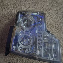 2009-2014  F150  Headlights In Box new This Is A Pair Never Used Private Saler  Not No Business 