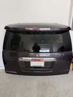 Lift gate back door gmc Yukon