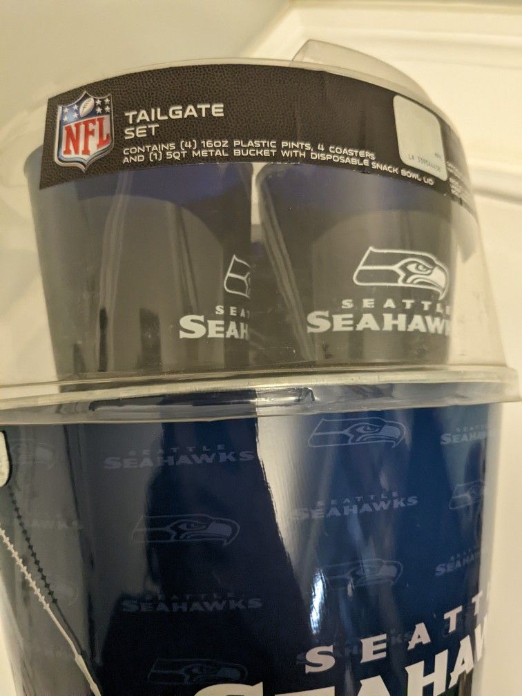 New Seahawks Ice Bucket And Cups
