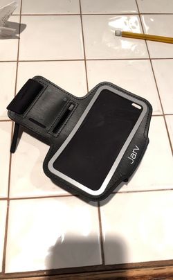 BRAND NEW EXERCISING I PHONE STRAP CASE