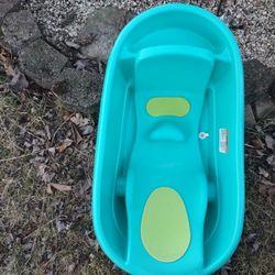 Baby Bath Like New