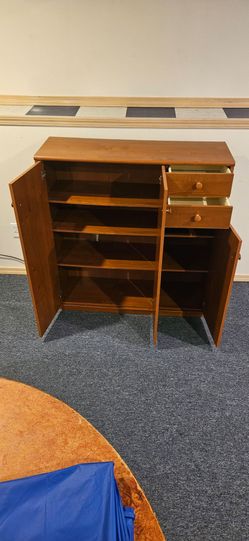Nice storage cabinate
