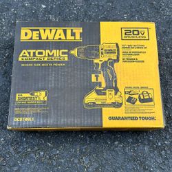 DeWalt 1/2 Hammer/drill Driver Kit 