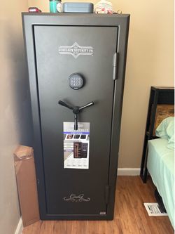 18 Gun Safe by Sherlock Security