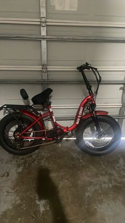 Max S Electric Bike – No Battery – Needs Handlebar Tightened – Good for Parts