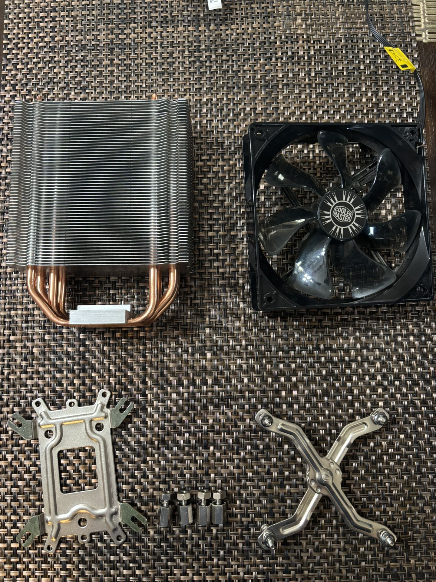 Cooler Master Hyper 212 EVO 82.9 CFM Sleeve Bearing CPU Cooler 65$